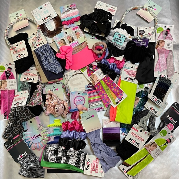 scunci Accessories - Mystery Bundle - 10 Piece Hair Accessories - NWT